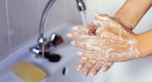 rửa tay kỹ